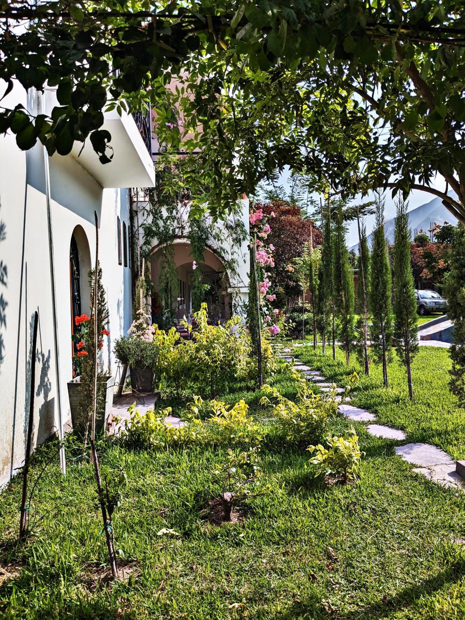 Casa Hotel Mamaluna Лунауана Экстерьер фото