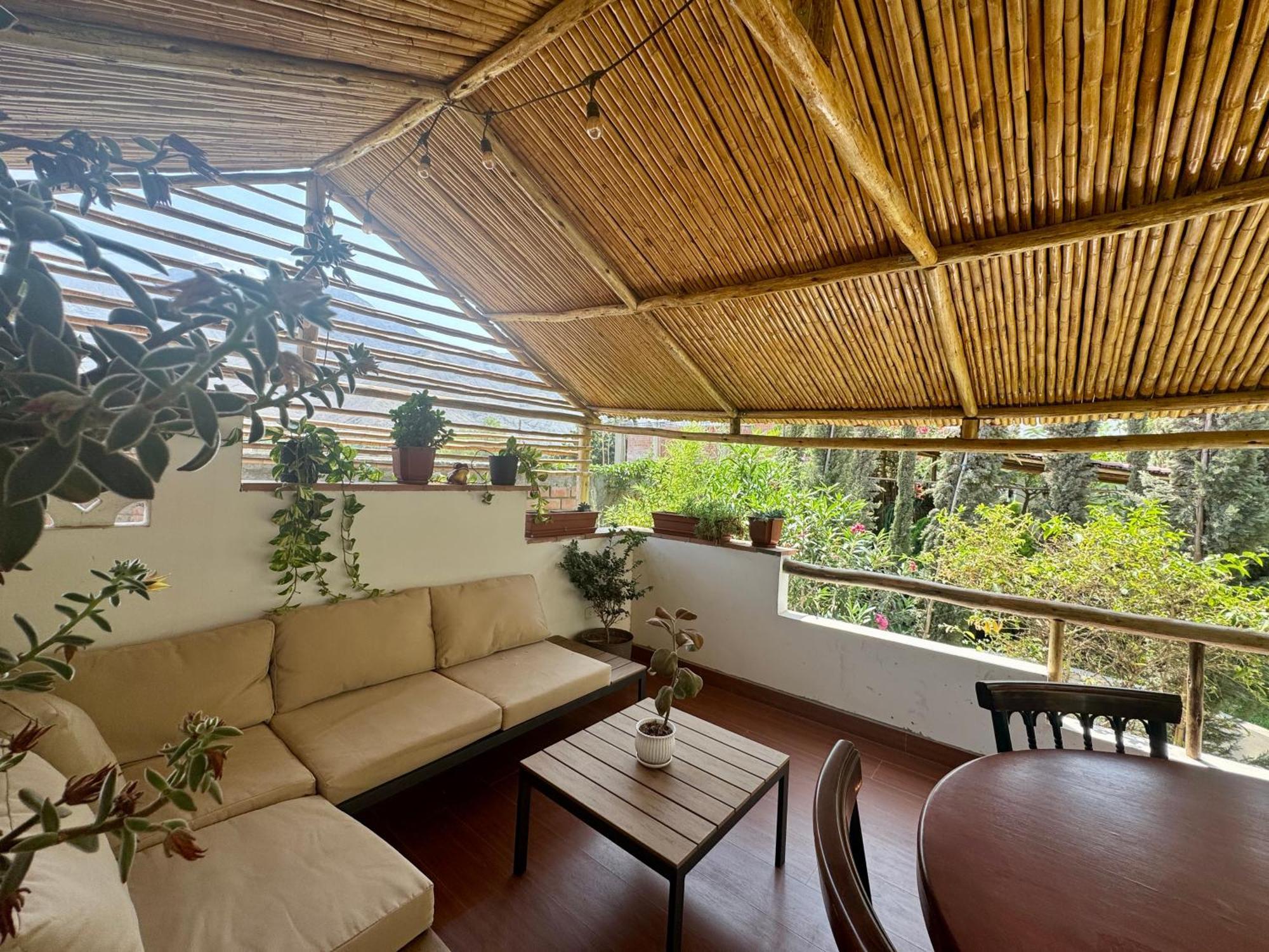 Casa Hotel Mamaluna Лунауана Экстерьер фото